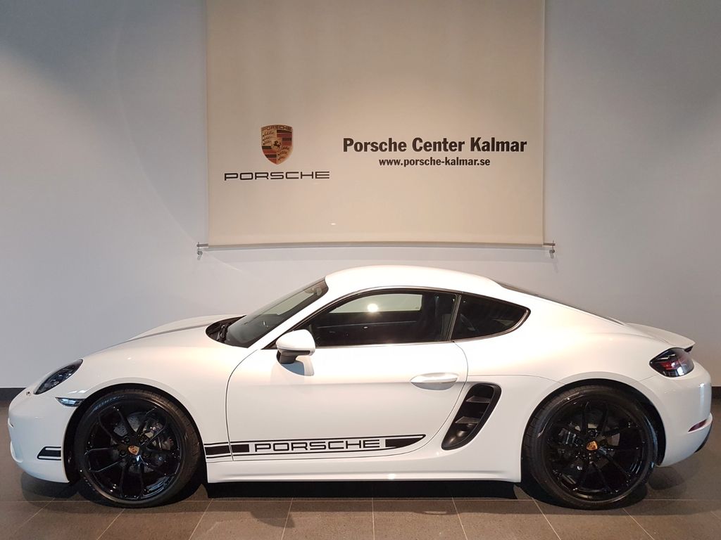 Porsche Cayman 2024