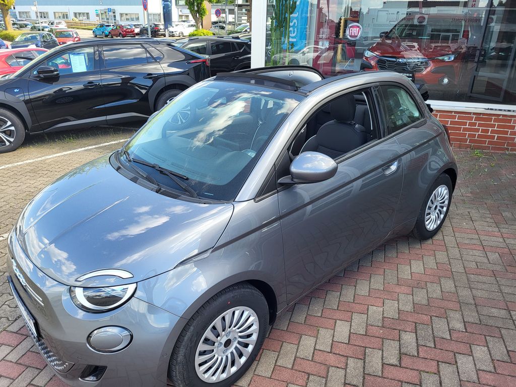 Fiat 500e 2023