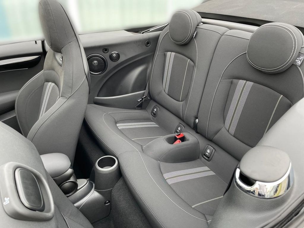 MINI Cooper S Cabrio 2023