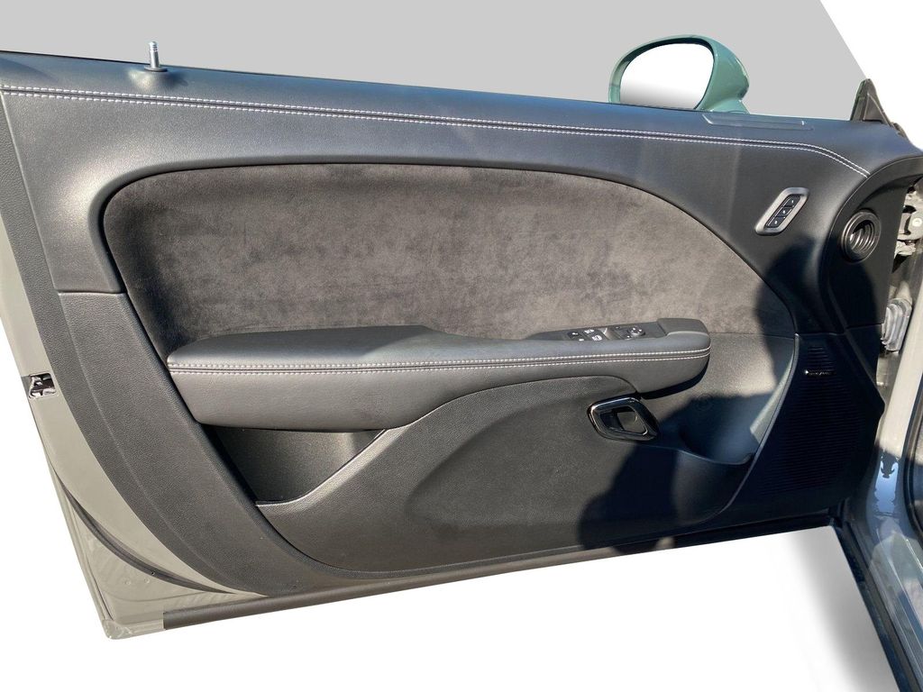 Dodge Challenger 2024