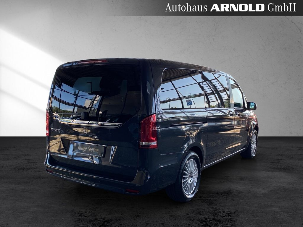 Mercedes-Benz EQV 2023