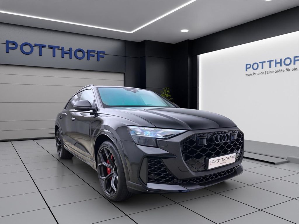 Audi RSQ8