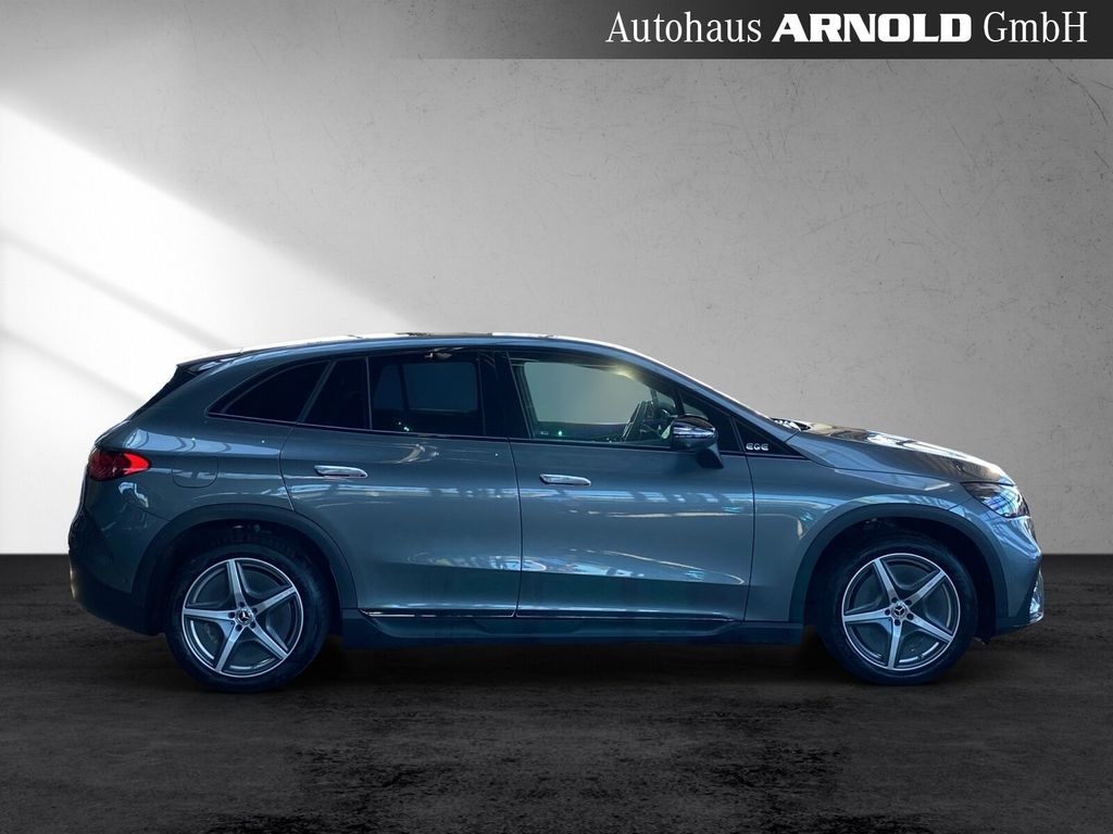 Mercedes-Benz EQE SUV 2023