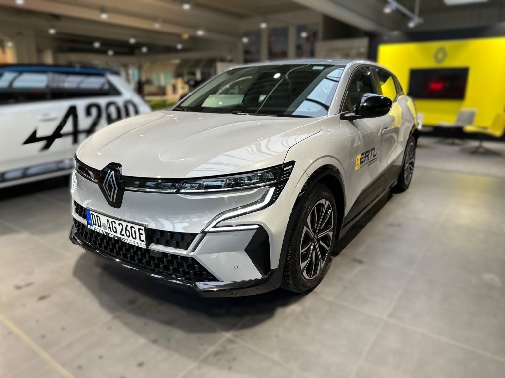 Renault Megane E-TECH 2023