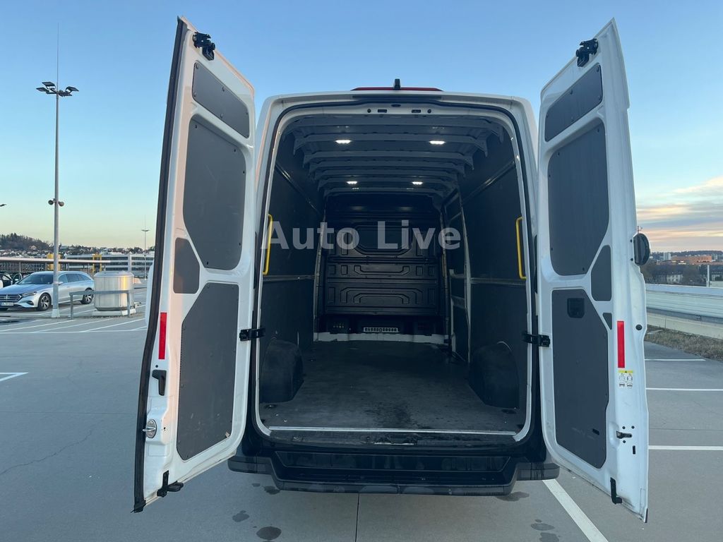 Volkswagen Crafter 2023