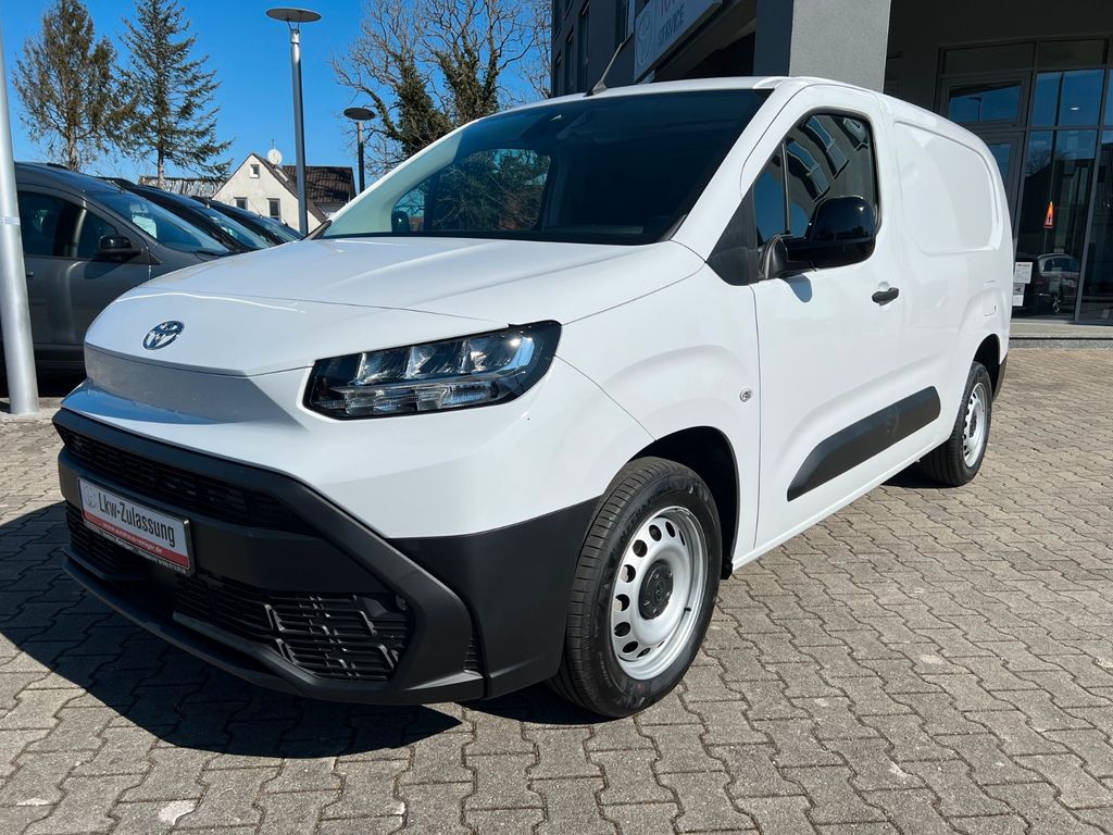 Toyota Proace City 2024