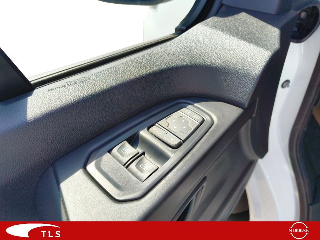 Nissan Primastar 2025