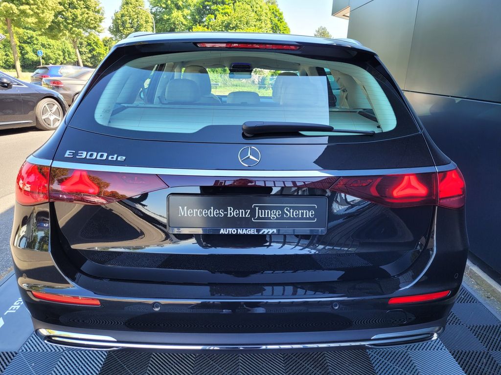 Mercedes-Benz E 300 2024