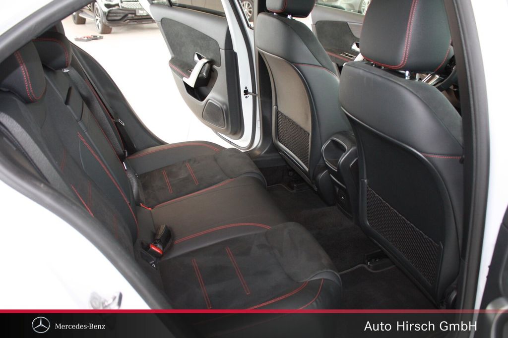 Mercedes-Benz A 220 2024