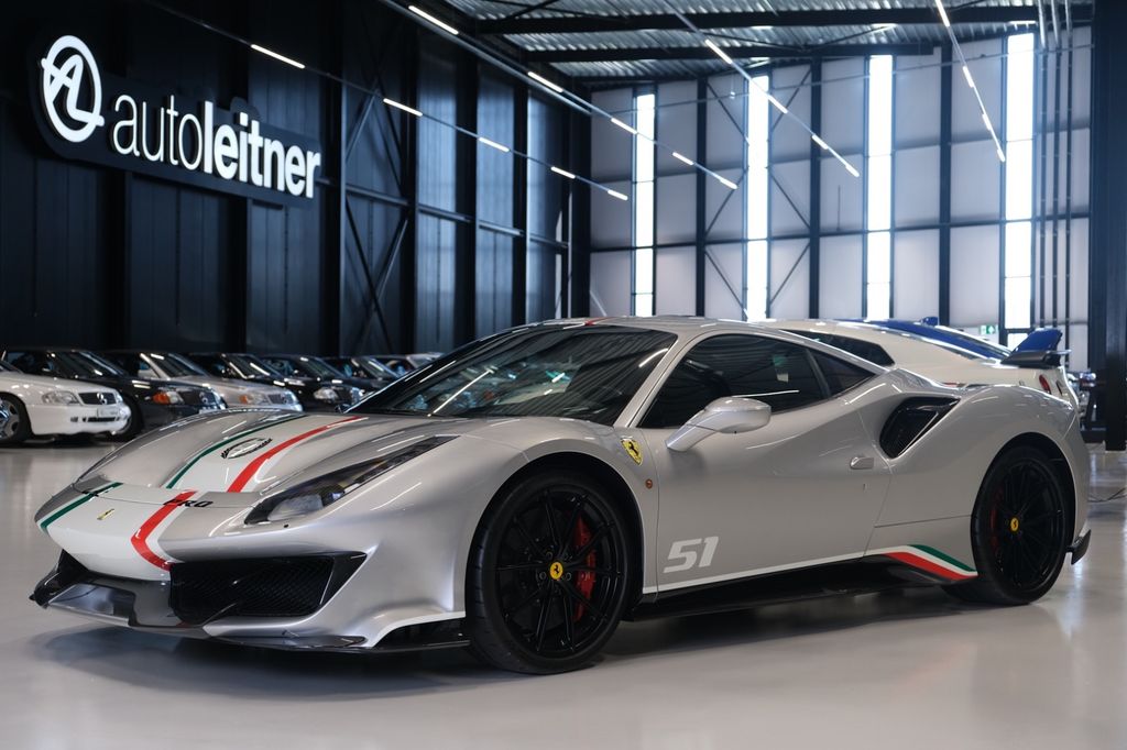 Ferrari 488 Pista 2019
