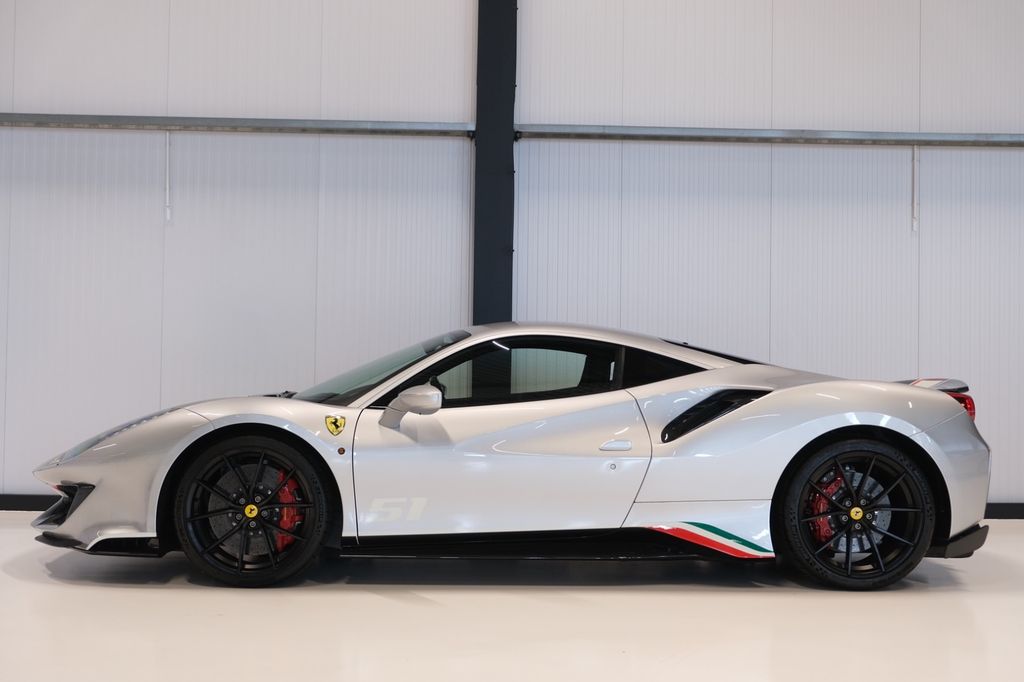 Ferrari 488 Pista 2019