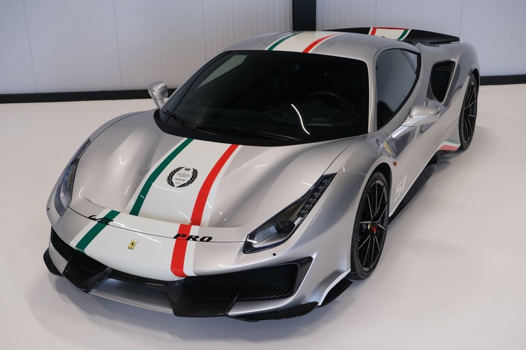 Ferrari 488 Pista 2019