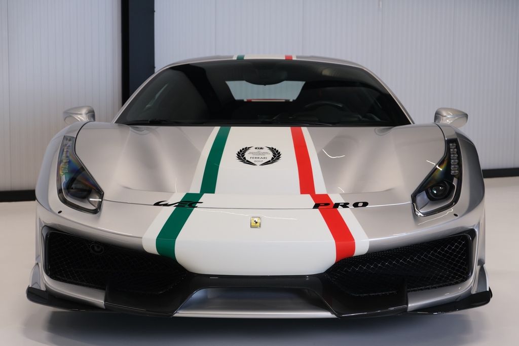 Ferrari 488 Pista 2019