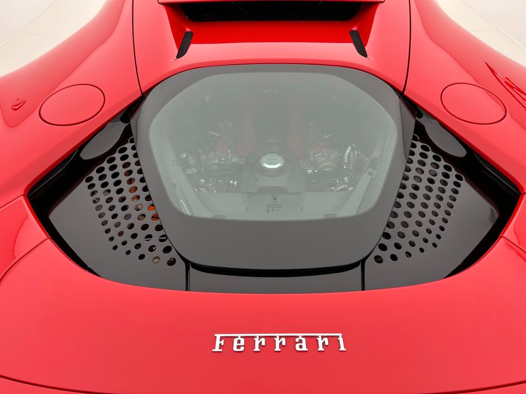Ferrari SF90 2021