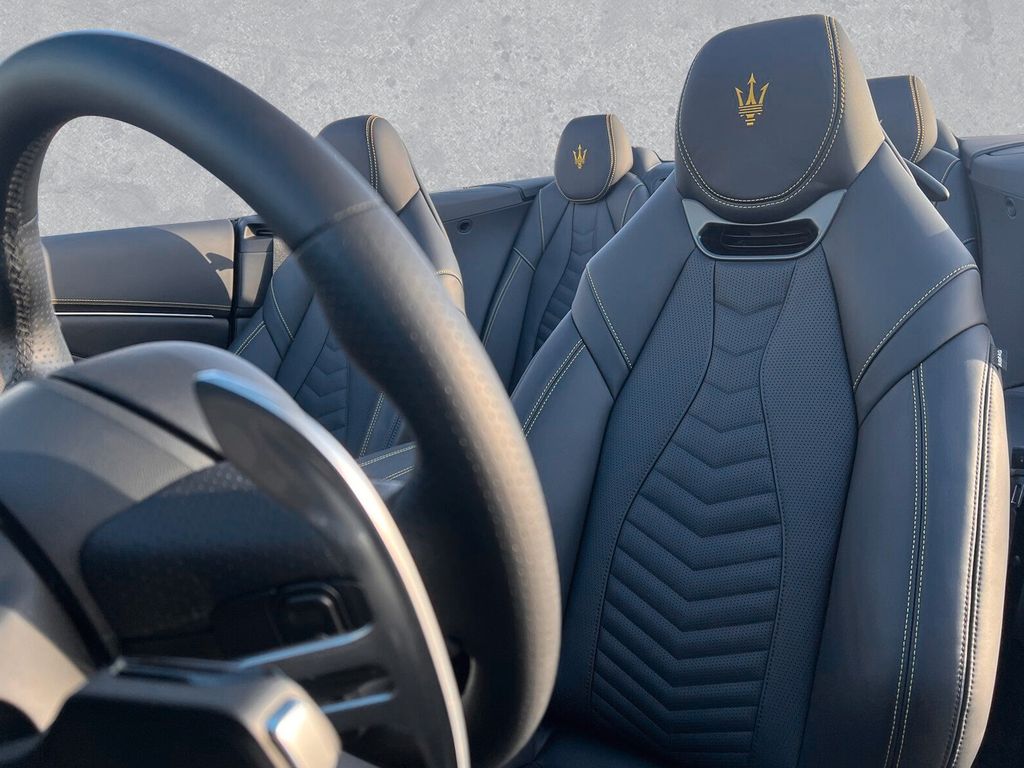 Maserati GranCabrio 2025