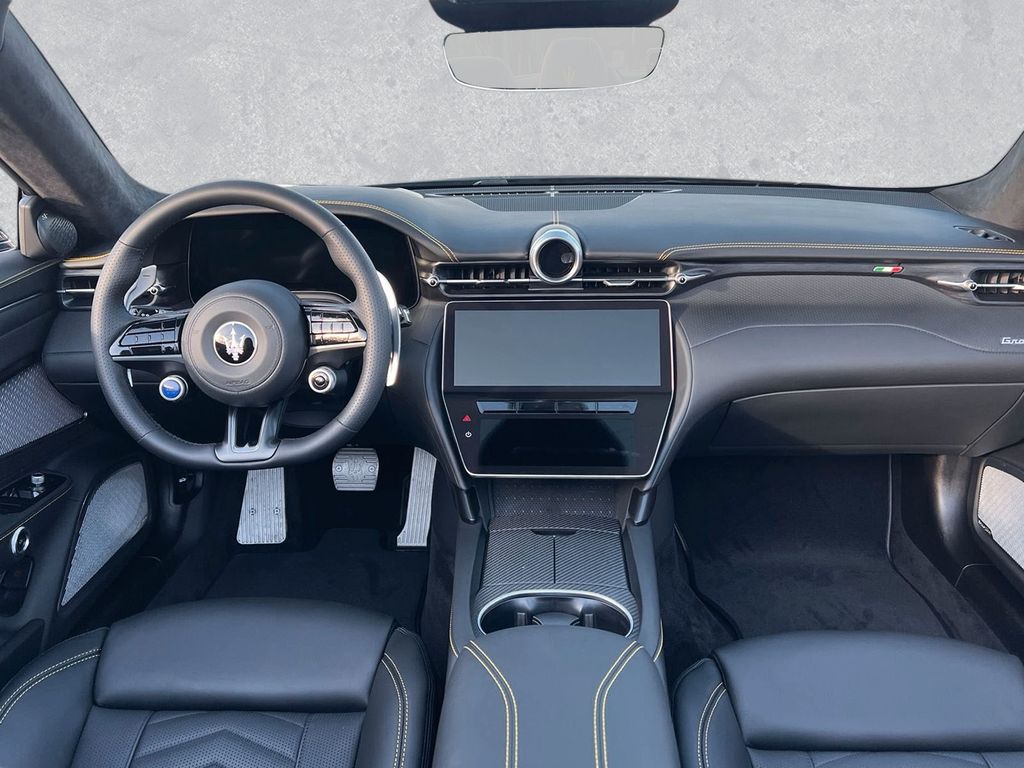 Maserati GranCabrio 2025