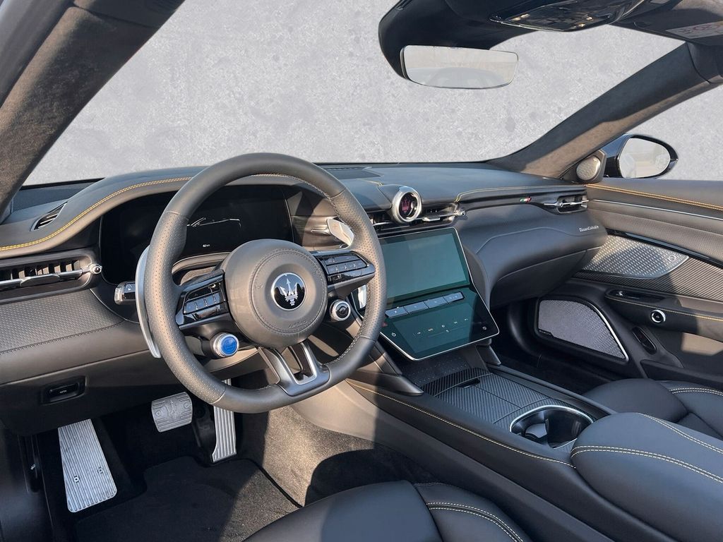 Maserati GranCabrio 2025