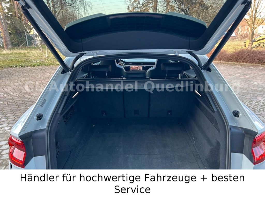 Audi RSQ8 2021