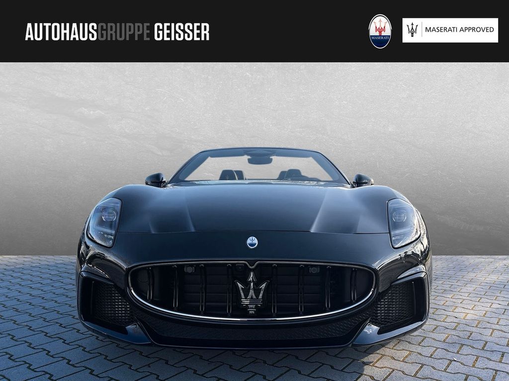 Maserati GranCabrio 2025
