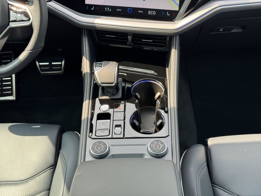 Volkswagen Touareg 2025