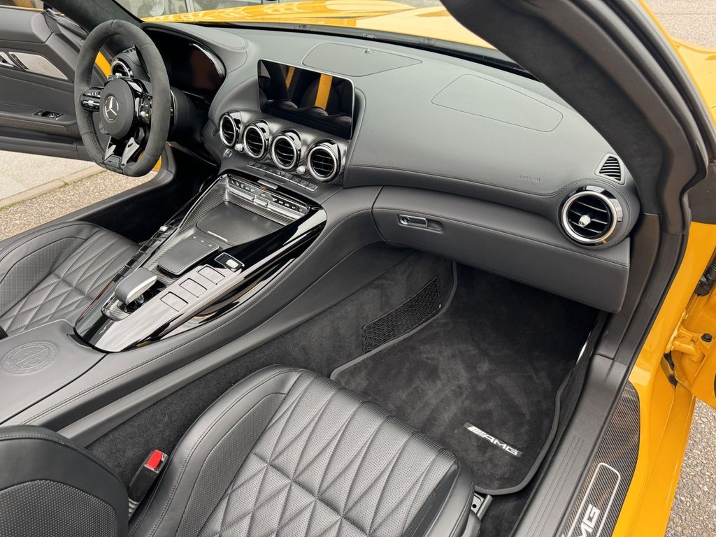 Mercedes-Benz AMG GT R 2020