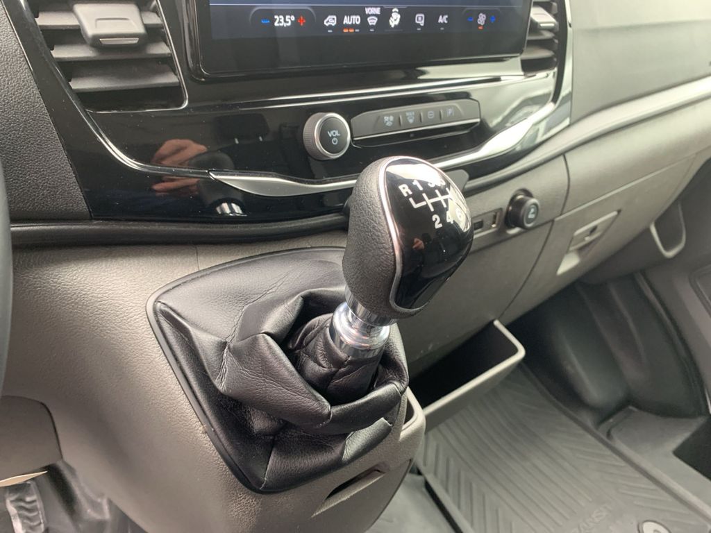Ford Transit 2023