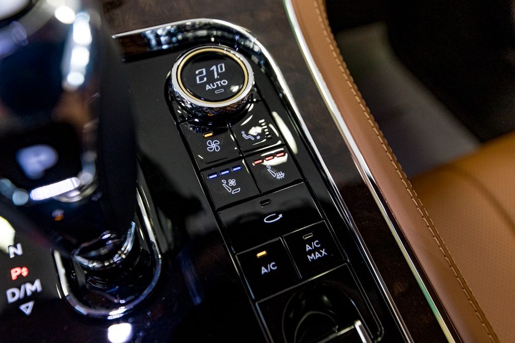 Bentley Continental 2023