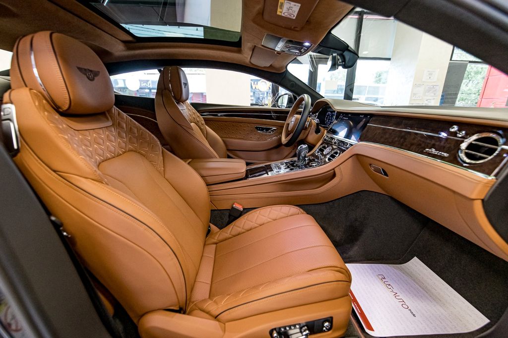 Bentley Continental 2023