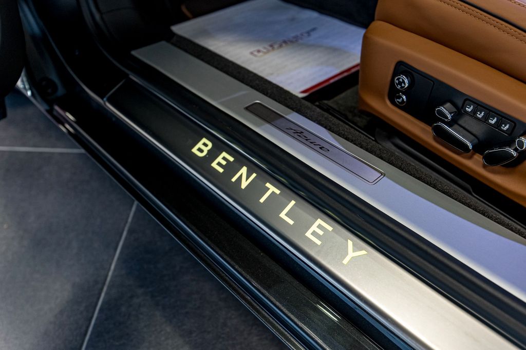 Bentley Continental 2023