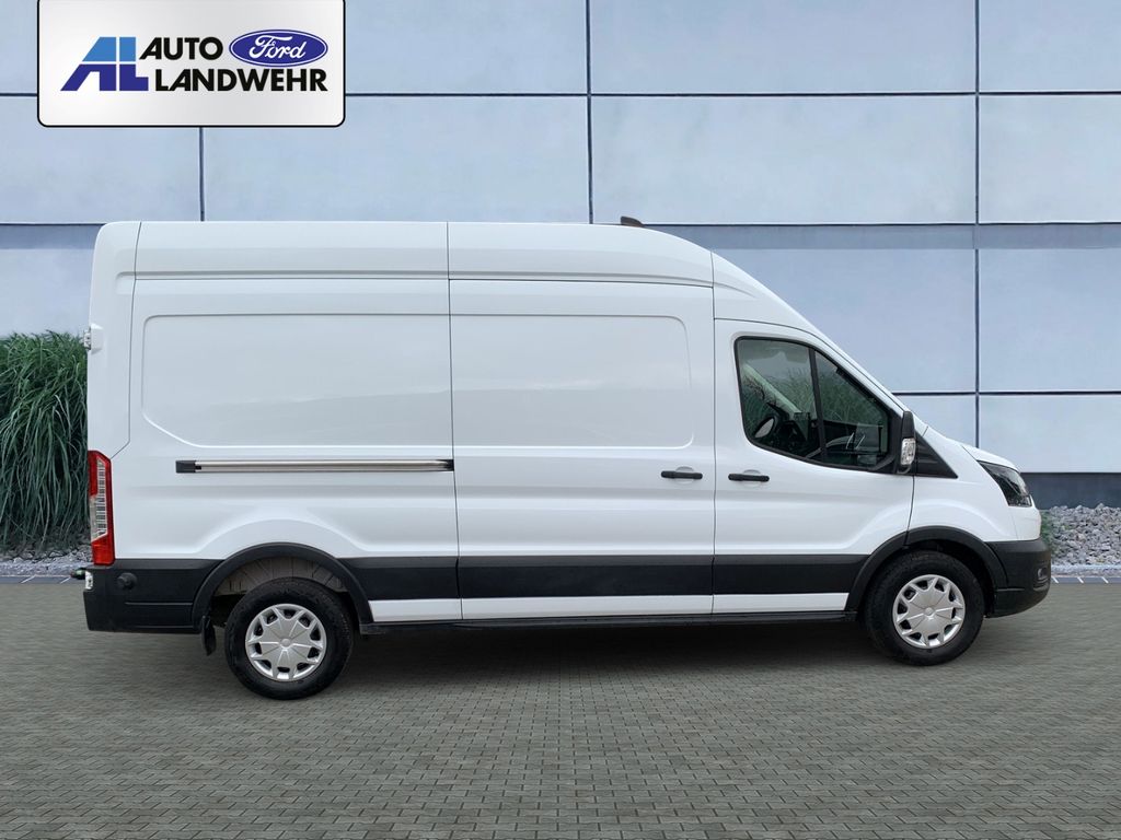 Ford Transit 2023