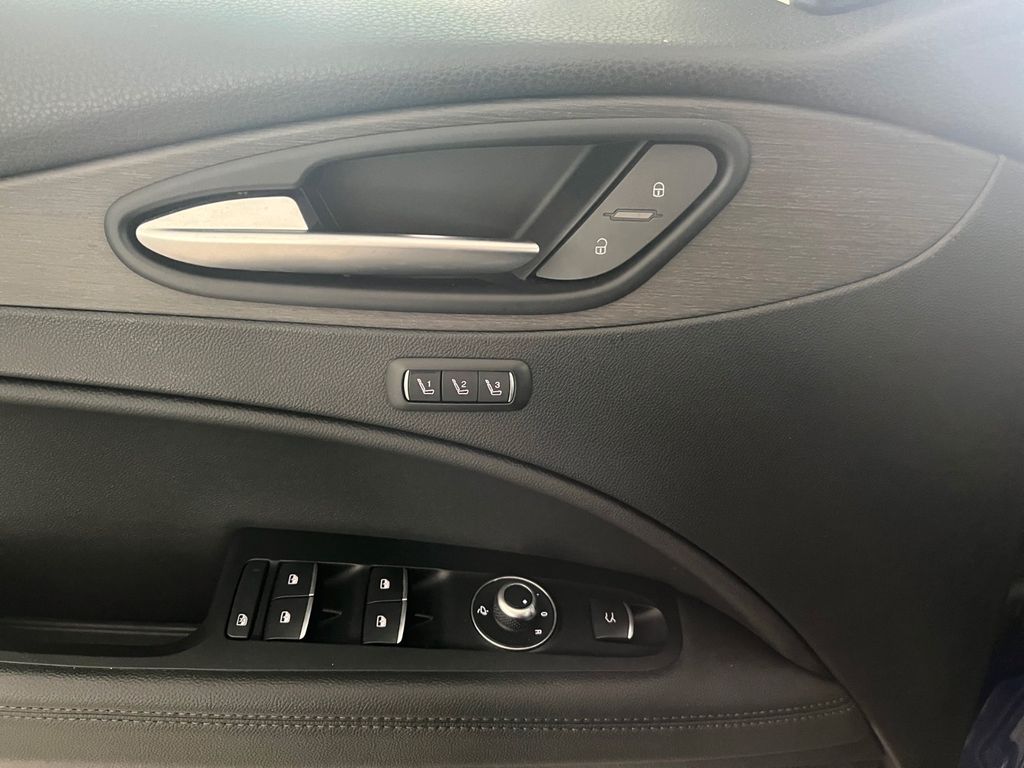 Alfa Romeo Stelvio 2023