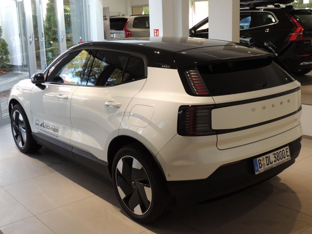 Volvo EX30 2024