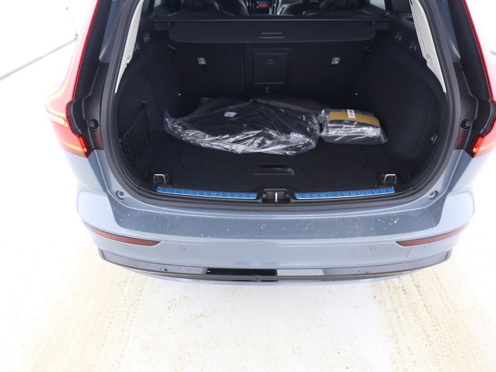 Volvo V60 2024