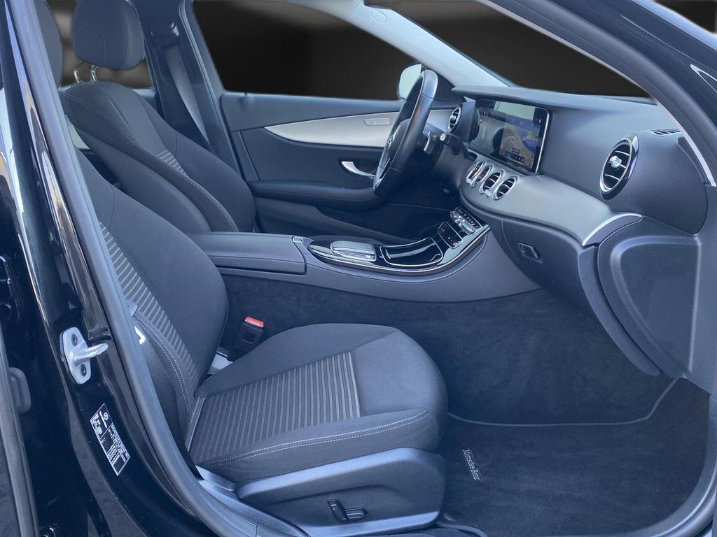 Mercedes-Benz E 300 2020
