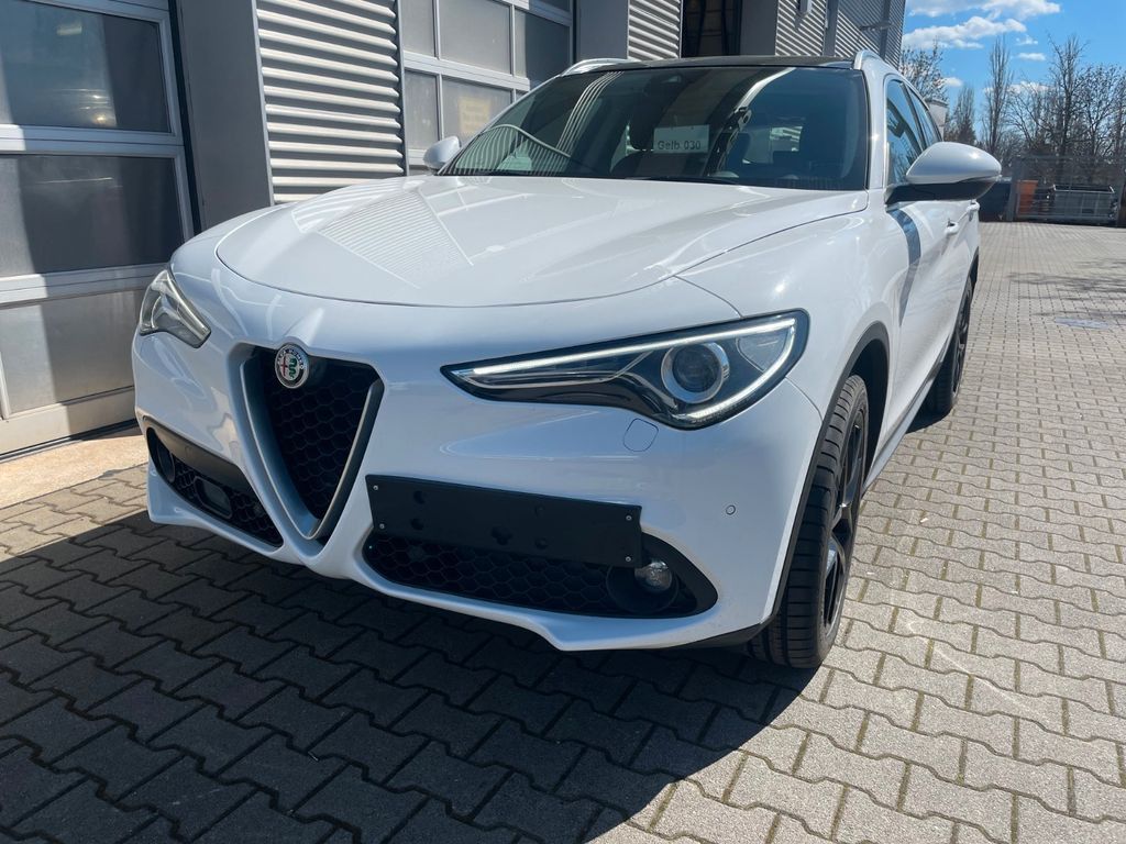 Alfa Romeo Stelvio 2018