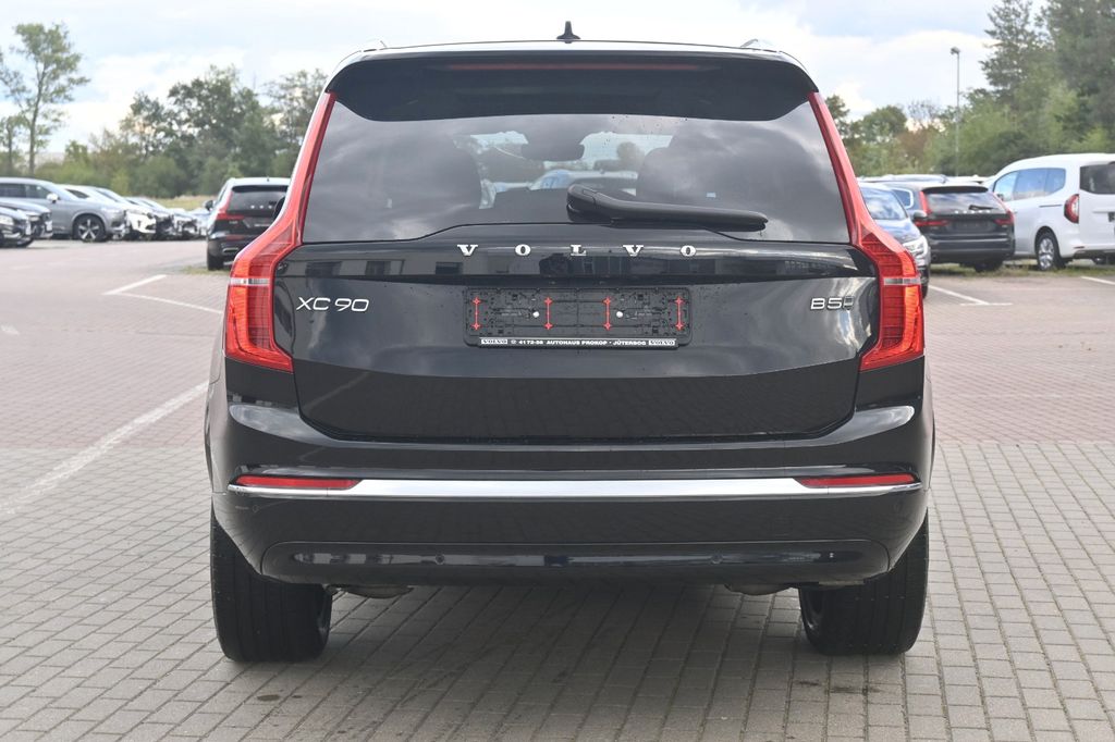 Volvo XC90 2023