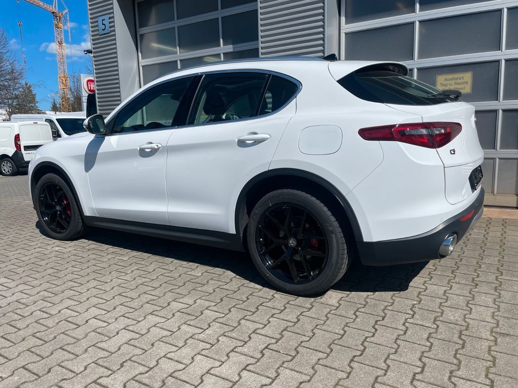 Alfa Romeo Stelvio 2018