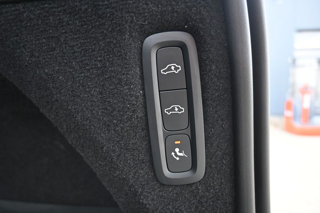 Volvo XC90 2023