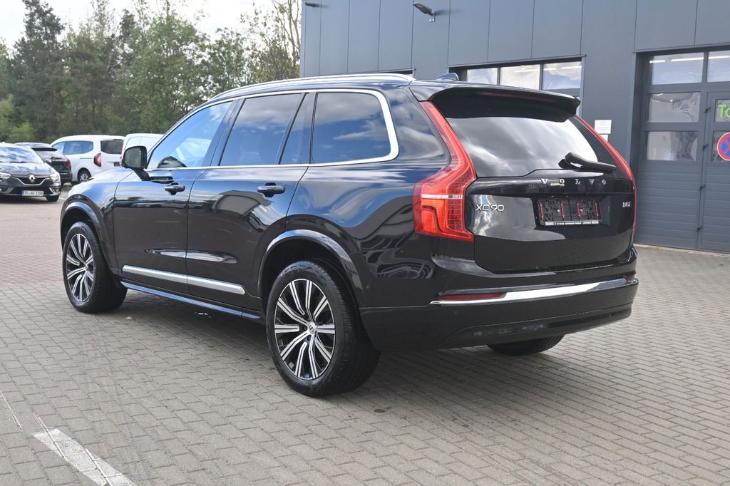 Volvo XC90 2023