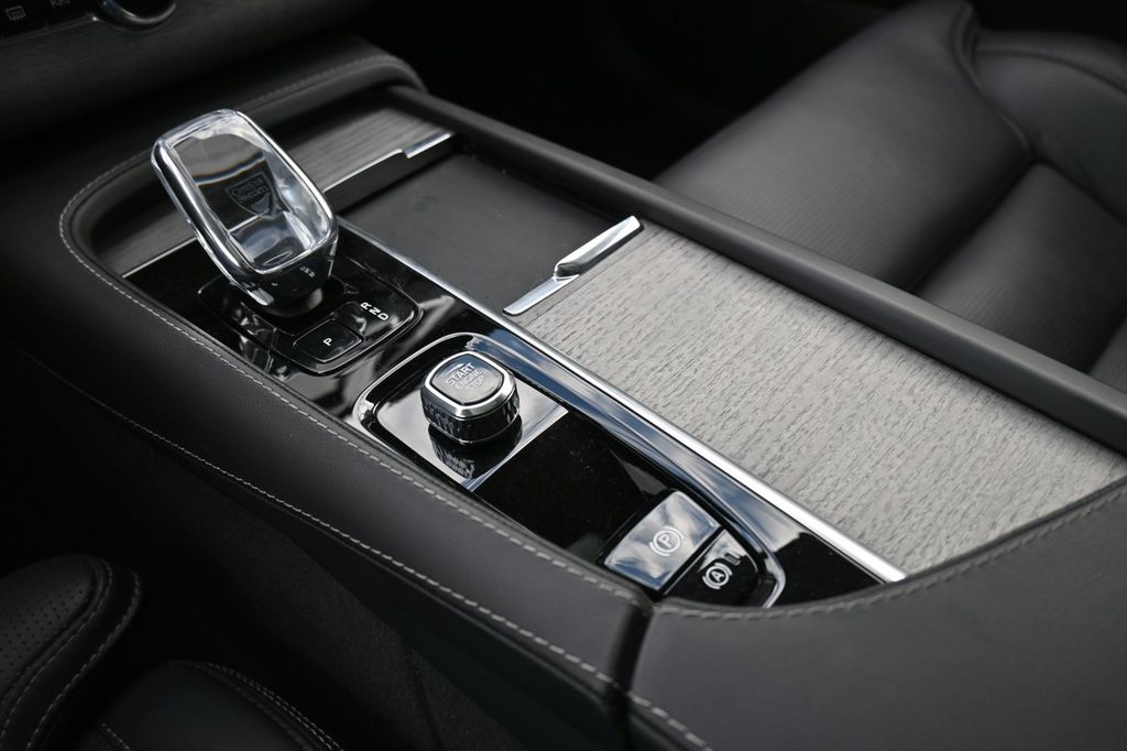 Volvo XC90 2023