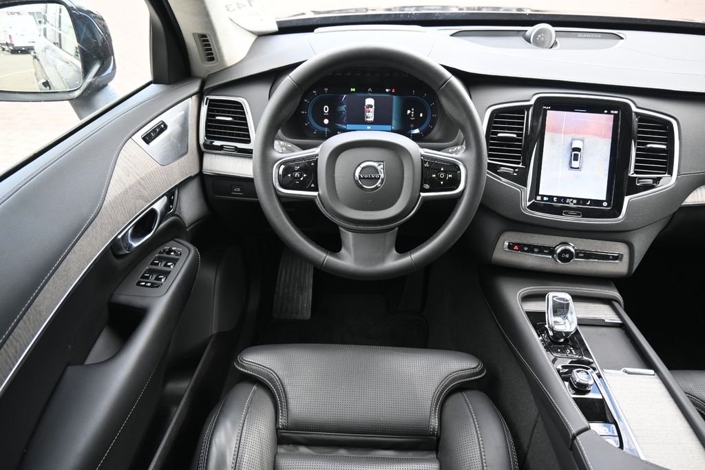 Volvo XC90 2023