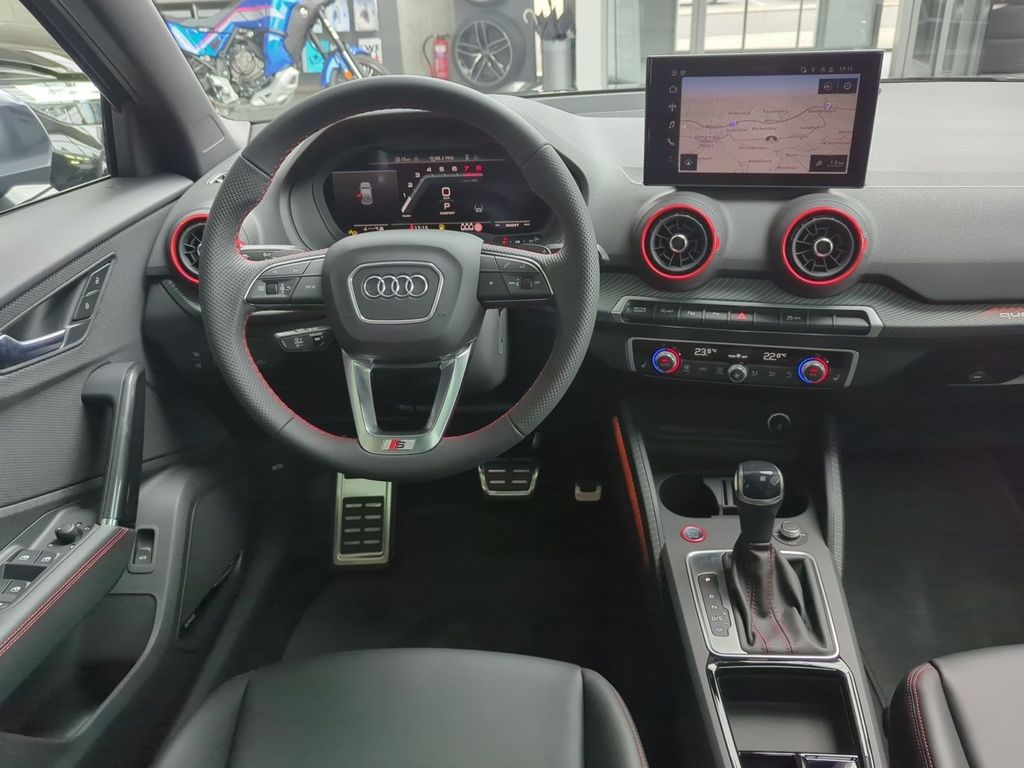 Audi SQ2 2025