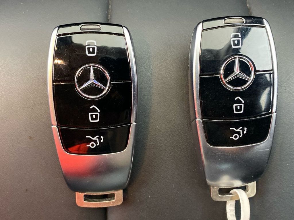 Mercedes-Benz E 400 2021