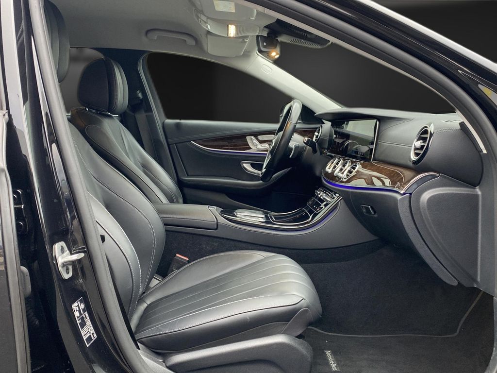 Mercedes-Benz E 400 2021