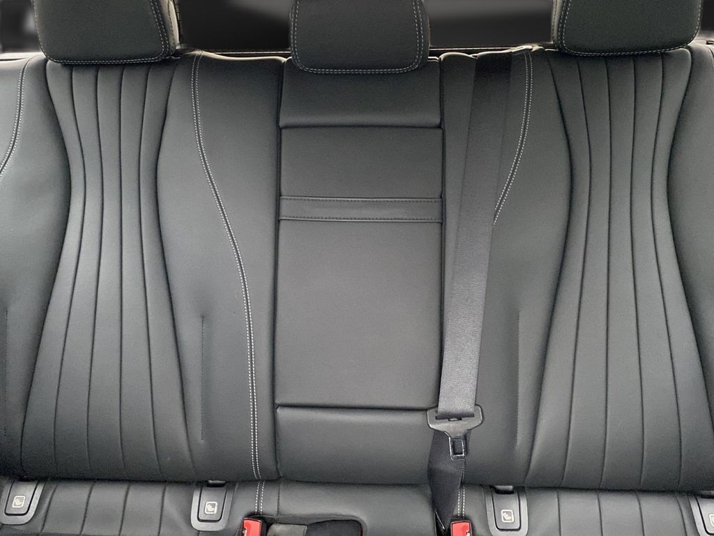 Mercedes-Benz E 400 2021