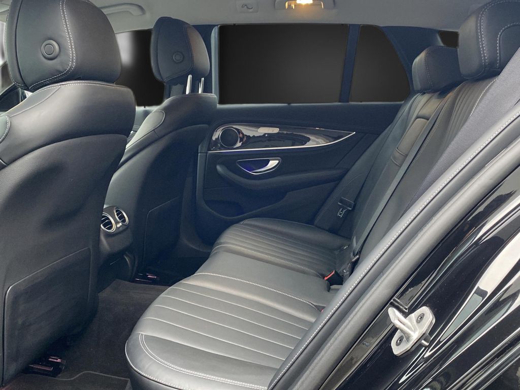 Mercedes-Benz E 400 2021