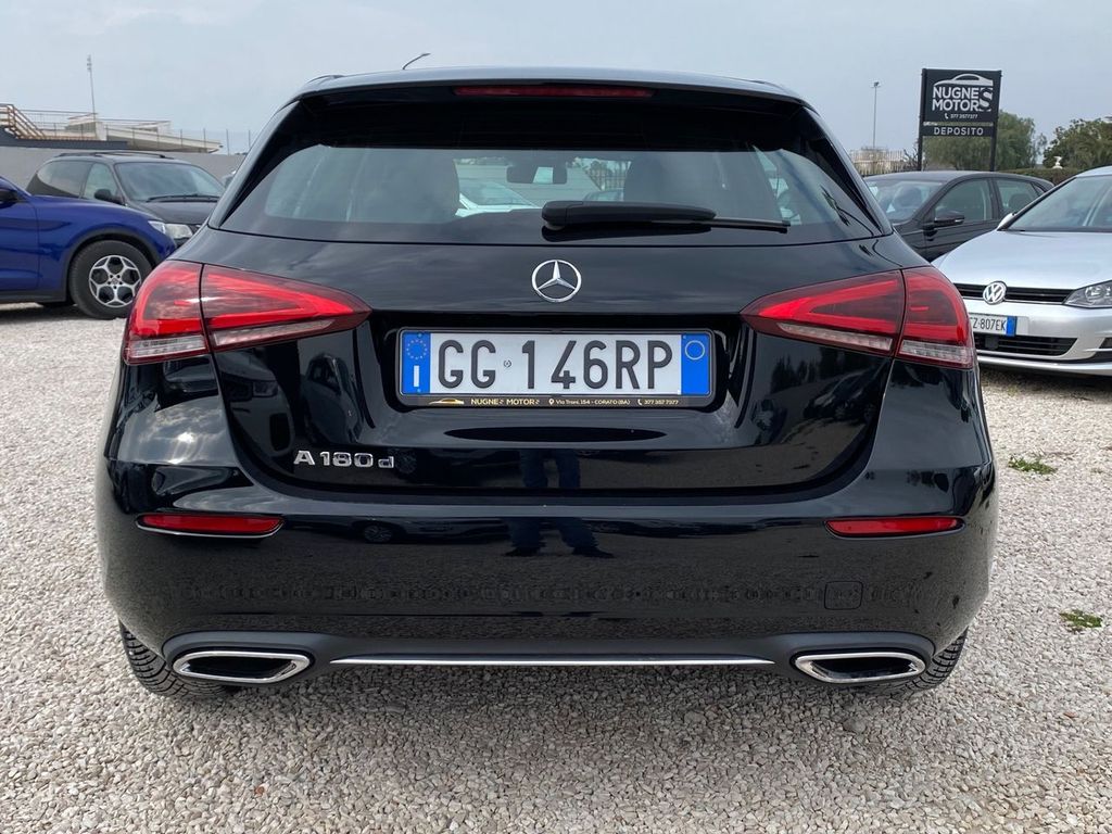 Mercedes-Benz A 180 2021