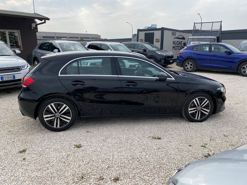 Mercedes-Benz A 180 2021