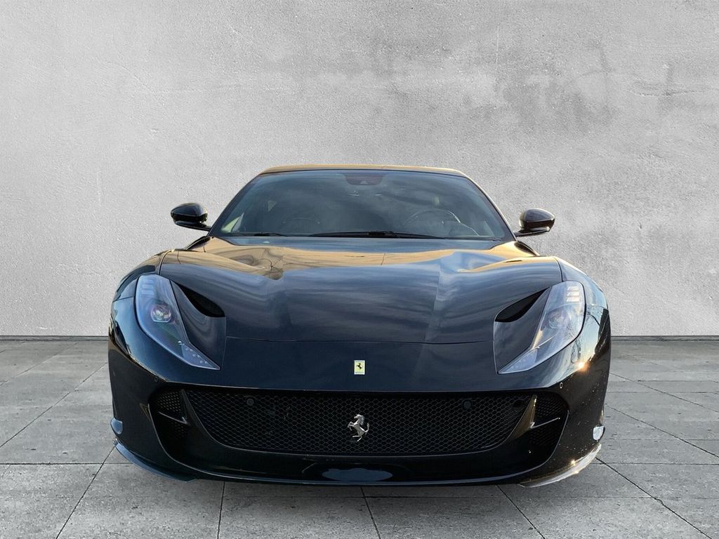 Ferrari 812 2020