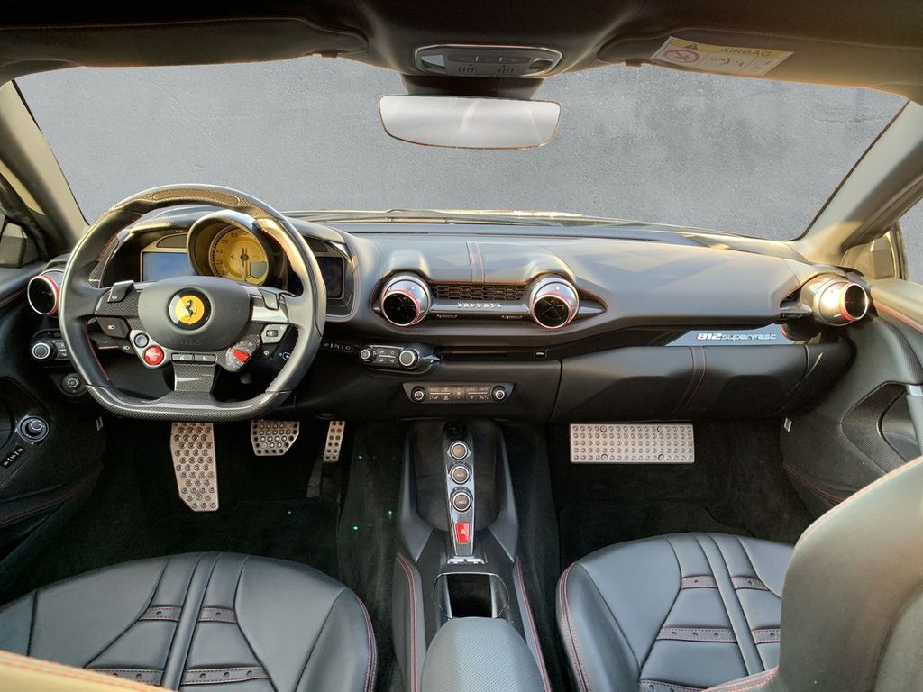 Ferrari 812 2020